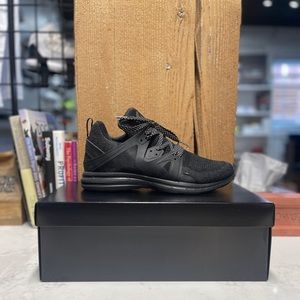 Lululemon APL men’s 9.5 Black Reflective Athletic Shoes